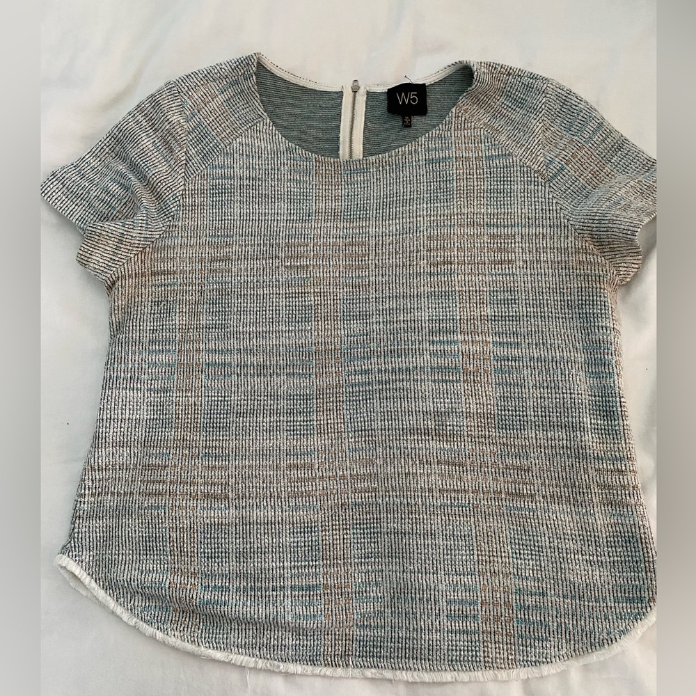 W5 Knit Textured Blue Beige Fringe Bottom Shirt Size XL